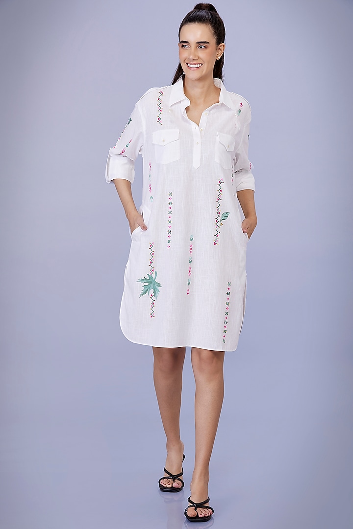 White Blended Linen Embroidered Pathani Tunic by Dilnaz Karbhary at Pernia's Pop Up Shop