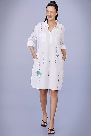 White Blended Linen Embroidered Pathani Tunic by Dilnaz Karbhary
