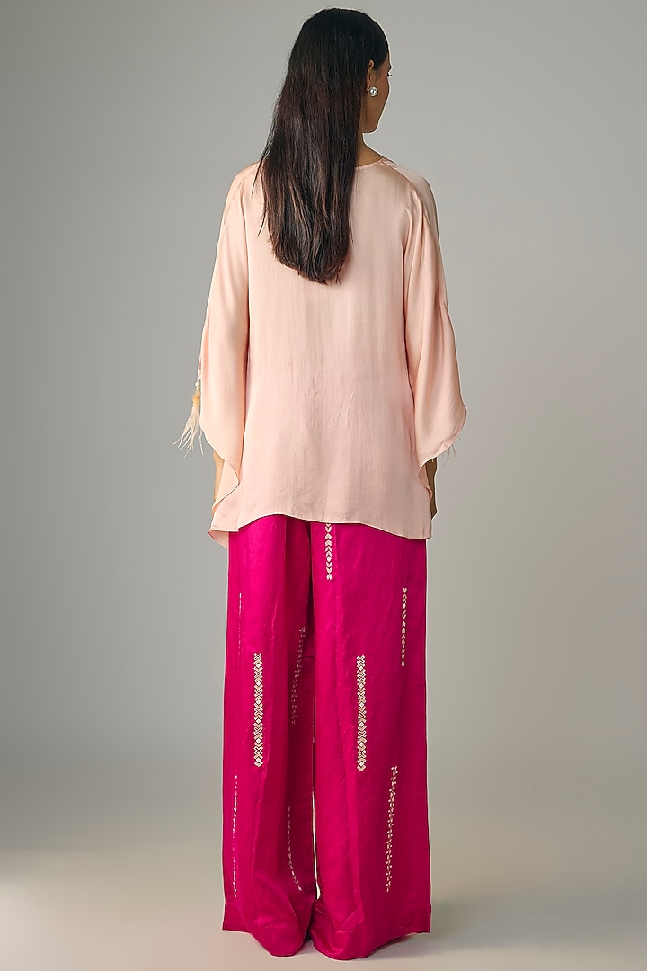 Dusty Pink Blended Satin Kaftan by Dilnaz Karbhary at Pernia's Pop Up Shop