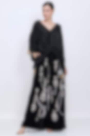 Black Crushed Blended Velvet Hand Embroidered Trousers by Dilnaz Karbhary at Pernia's Pop Up Shop