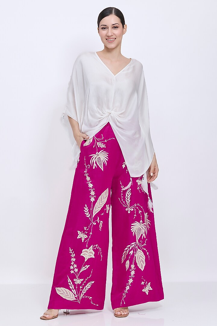 Jamun-Colored Blended Linen Machine Embroidered Trousers by Dilnaz Karbhary at Pernia's Pop Up Shop