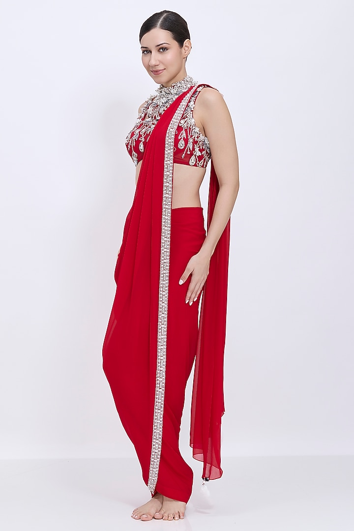 Red Polyester Satin & Blended Georgette Pre-Stitched Reception Saree Set by Dilnaz Karbhary at Pernia's Pop Up Shop