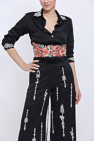 Black Polyester Satin Machine Embroidered Lace-Up Waist Corset by Dilnaz Karbhary