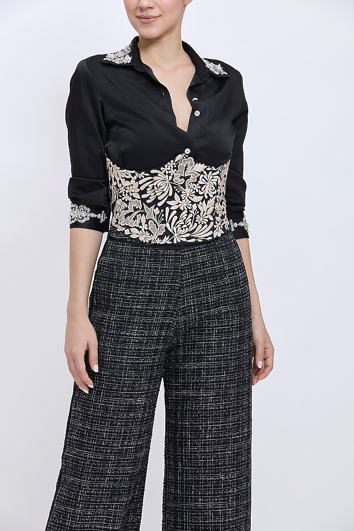 Black Polyester Satin Machine Embroidered Waist Corset by Dilnaz Karbhary at Pernia's Pop Up Shop