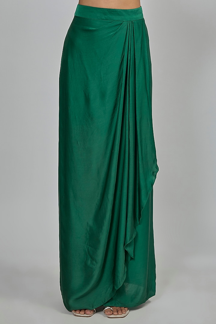 Green Blended Satin Tie-Dye Cape Set by Dilnaz Karbhary at Pernia's Pop Up Shop