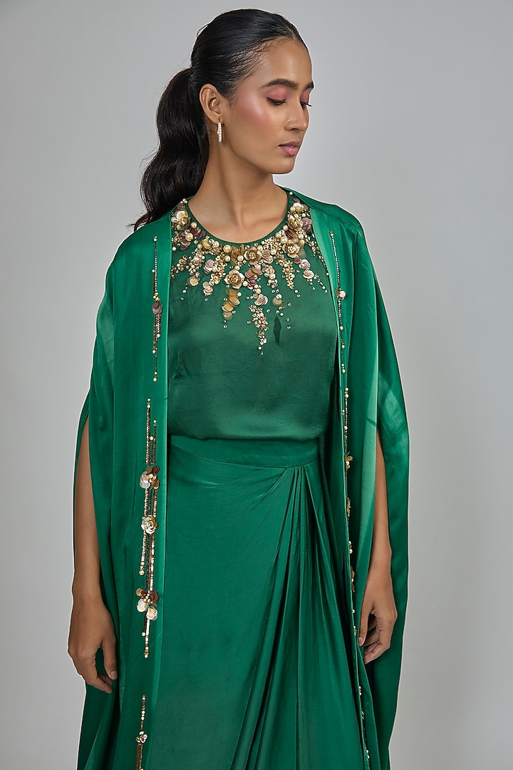 Green Blended Satin Tie-Dye Cape Set by Dilnaz Karbhary at Pernia's Pop Up Shop