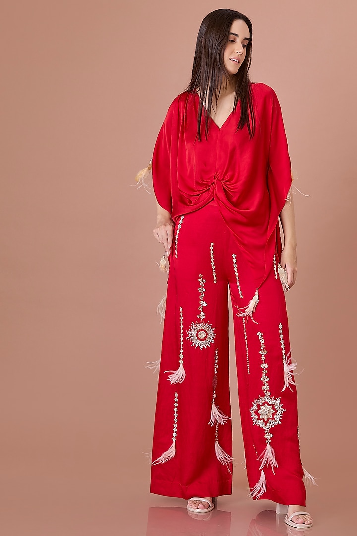 Red Blended Satin Kaftan by Dilnaz Karbhary at Pernia's Pop Up Shop