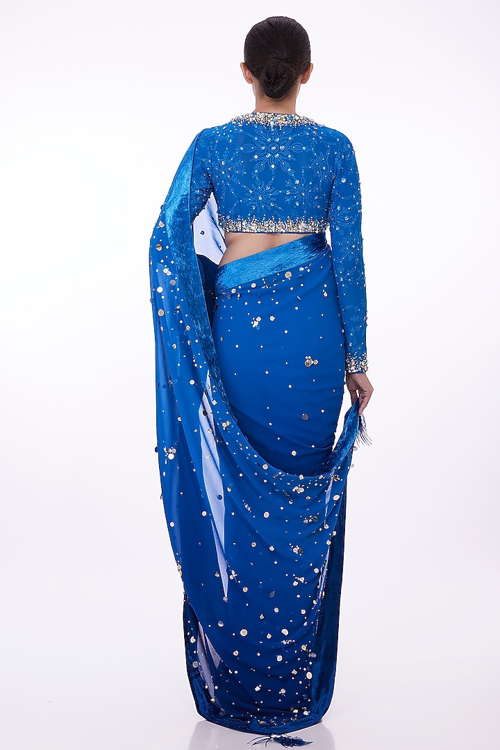 Blue Georgette Shaded Reception Saree Set by Dilnaz Karbhary at Pernia's Pop Up Shop