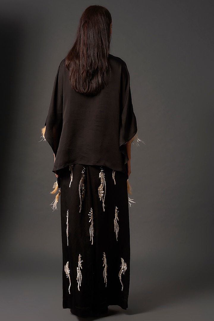 Black Blended Satin Kaftan by Dilnaz Karbhary at Pernia's Pop Up Shop