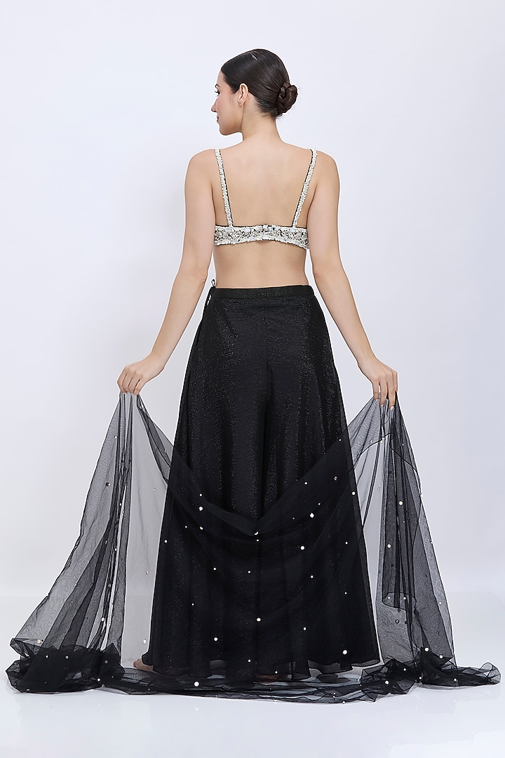 Black Net Hand Embroidered Dupatta by Dilnaz Karbhary at Pernia's Pop Up Shop