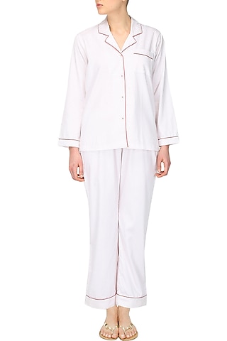 White and red dot printed nightsuit set by Dandelion