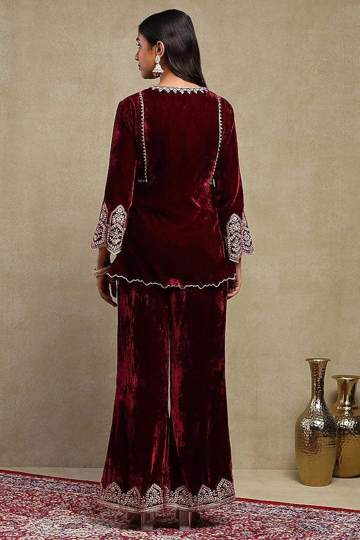 Plum Silk velvet Embroidered Co-ord Set by DOHR INDIA at Pernia's Pop Up Shop