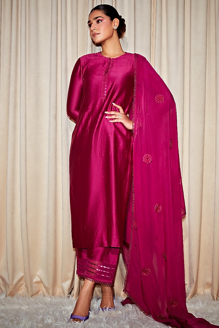 Plum Silk Embellished Kurta Set by DOHR INDIA
