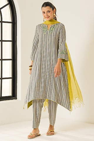 Black & White Cotton Slub Striped High-Low Kurta Set by DOHR INDIA