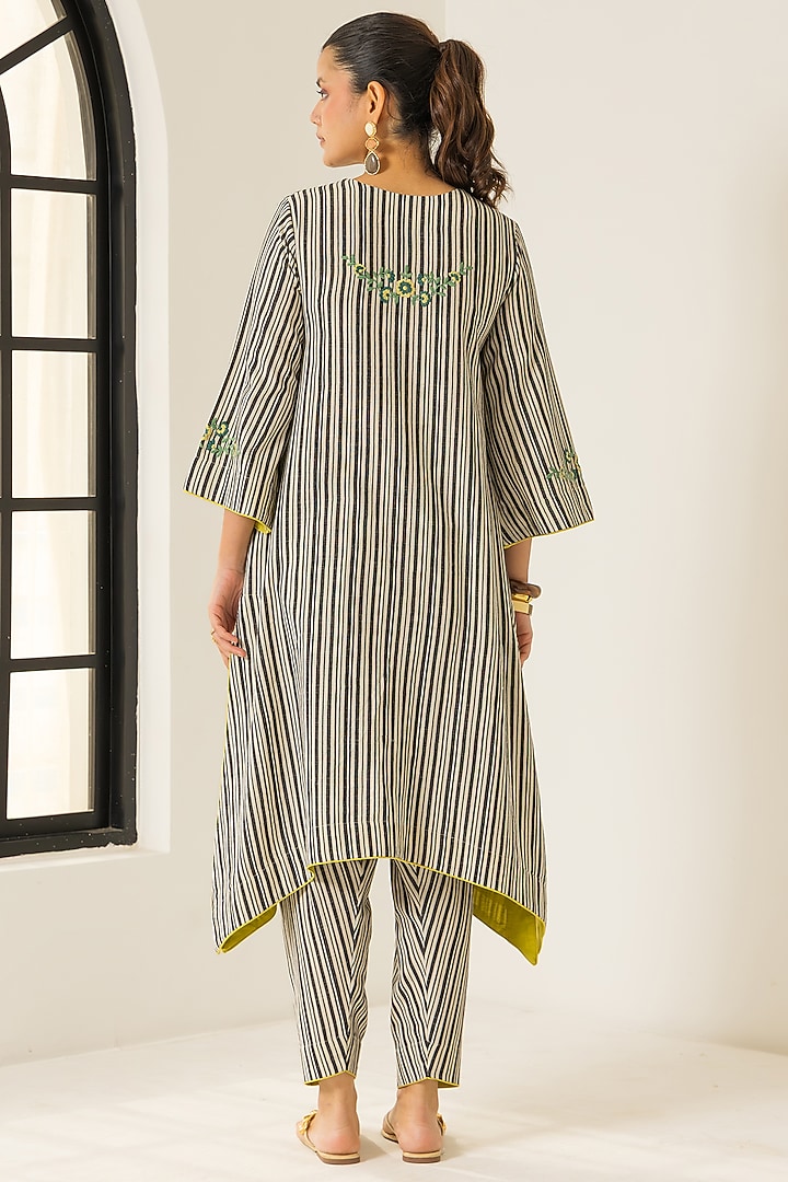 Black & White Cotton Slub Striped High-Low Kurta Set by DOHR INDIA at Pernia's Pop Up Shop