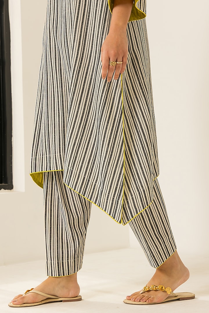 Black & White Cotton Slub Striped High-Low Kurta Set by DOHR INDIA at Pernia's Pop Up Shop