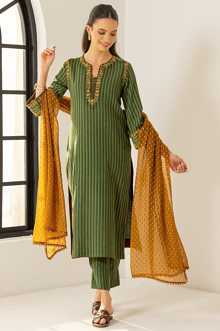 Green Cotton Slub Striped Straight Kurta Set by DOHR INDIA at Pernia's Pop Up Shop