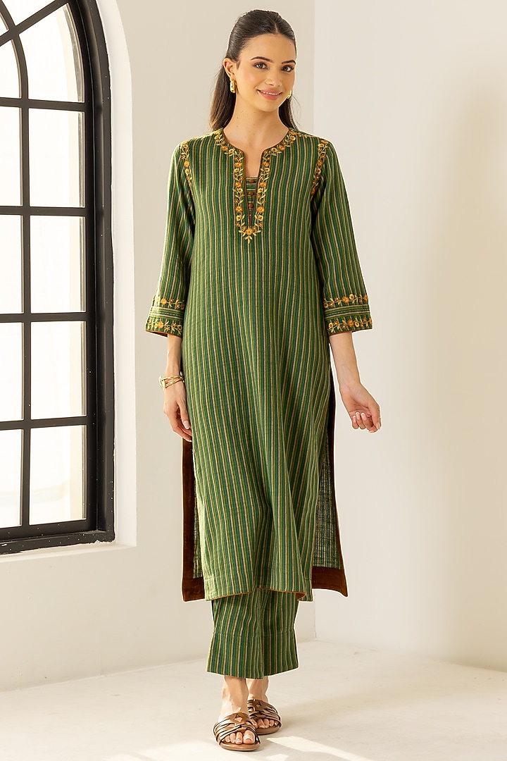 Green Cotton Slub Striped Straight Kurta Set by DOHR INDIA at Pernia's Pop Up Shop