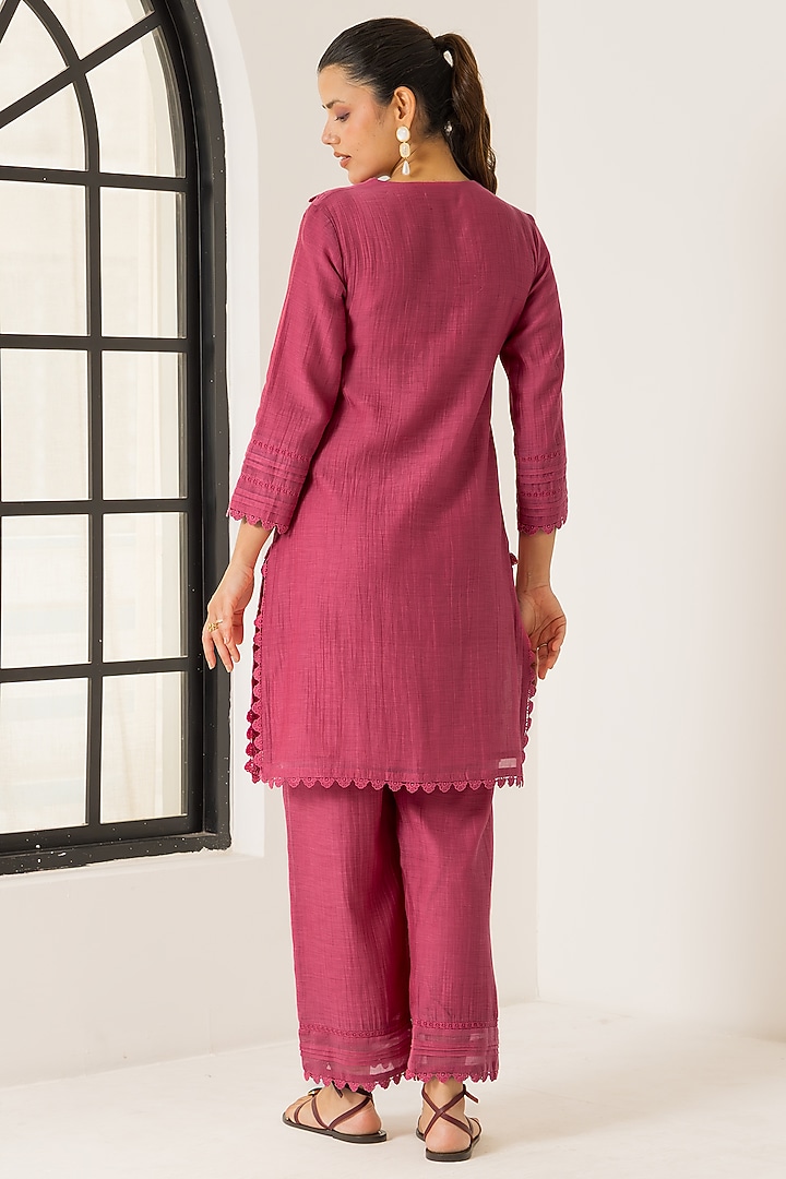 Pink Cotton Chanderi Silk Straight Short Kurta Set by DOHR INDIA at Pernia's Pop Up Shop