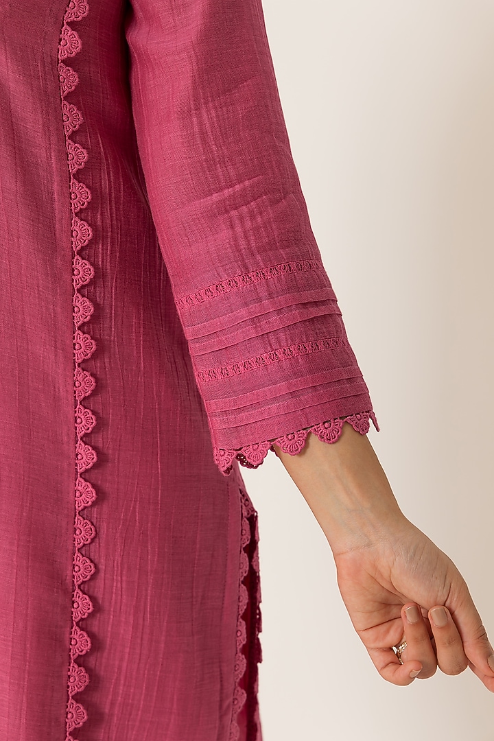 Pink Cotton Chanderi Silk Straight Short Kurta Set by DOHR INDIA at Pernia's Pop Up Shop
