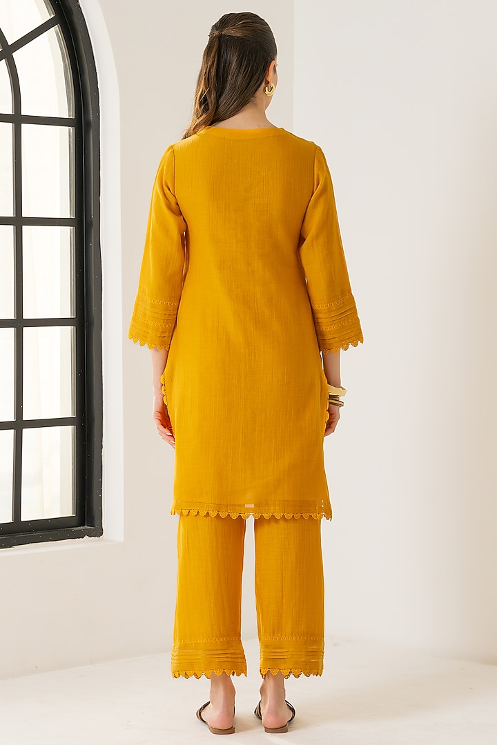 Orange Cotton Chanderi Silk Straight Short Kurta Set by DOHR INDIA at Pernia's Pop Up Shop