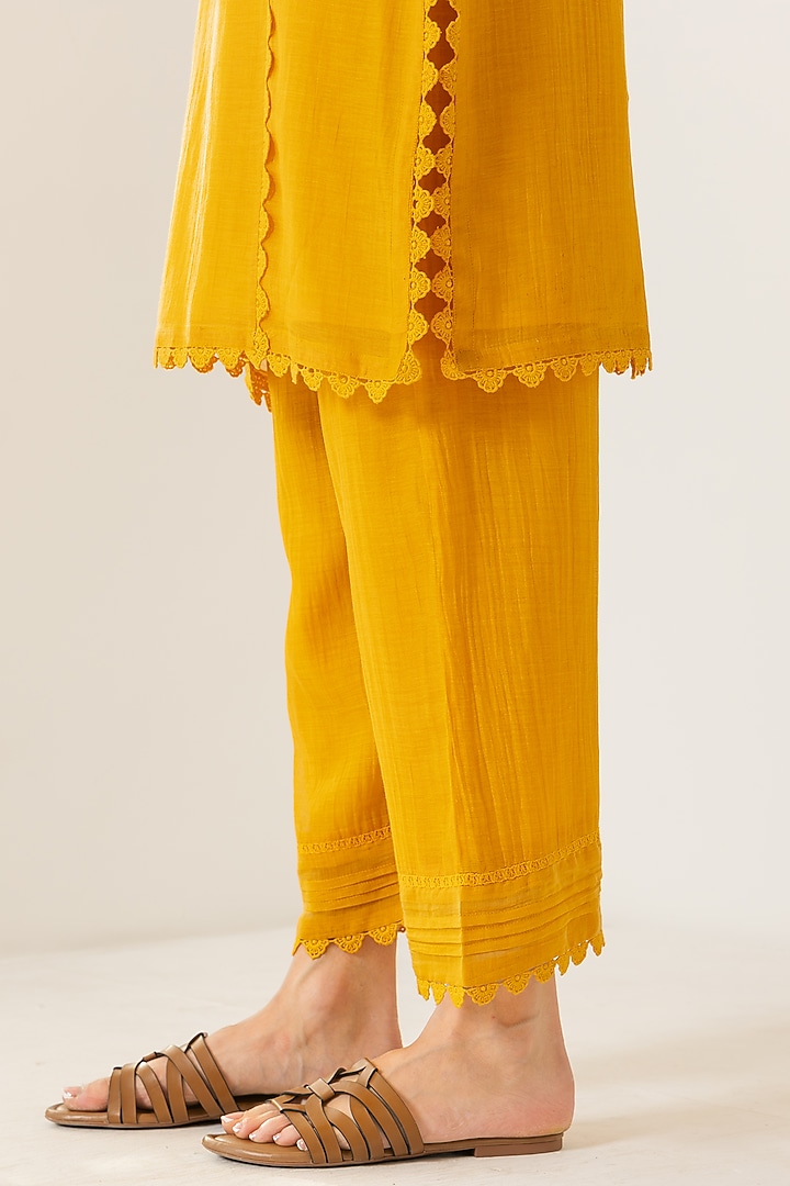 Orange Cotton Chanderi Silk Straight Short Kurta Set by DOHR INDIA at Pernia's Pop Up Shop