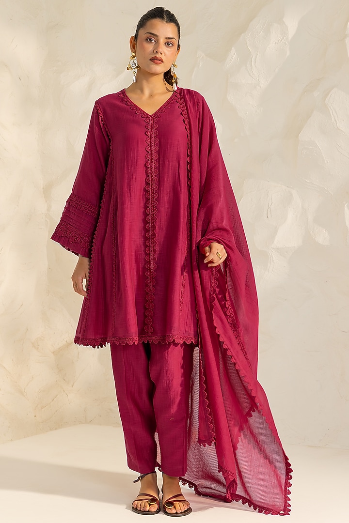 Pink Cotton Silk Chanderi Choga Kurta Set by DOHR INDIA at Pernia's Pop Up Shop