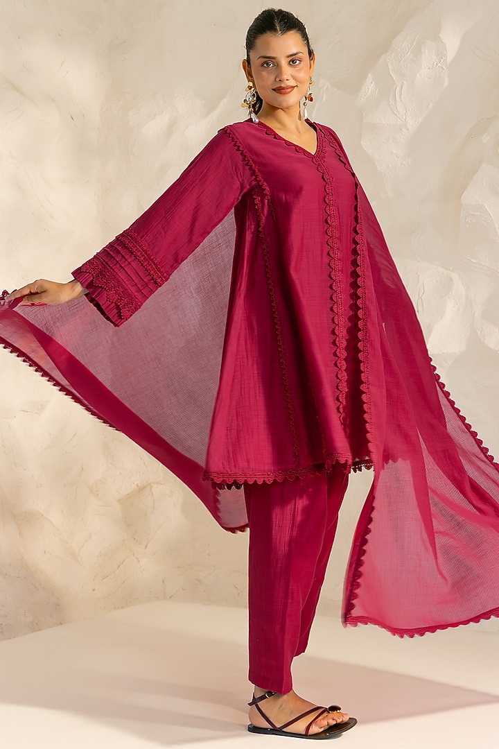 Pink Cotton Silk Chanderi Choga Kurta Set by DOHR INDIA at Pernia's Pop Up Shop
