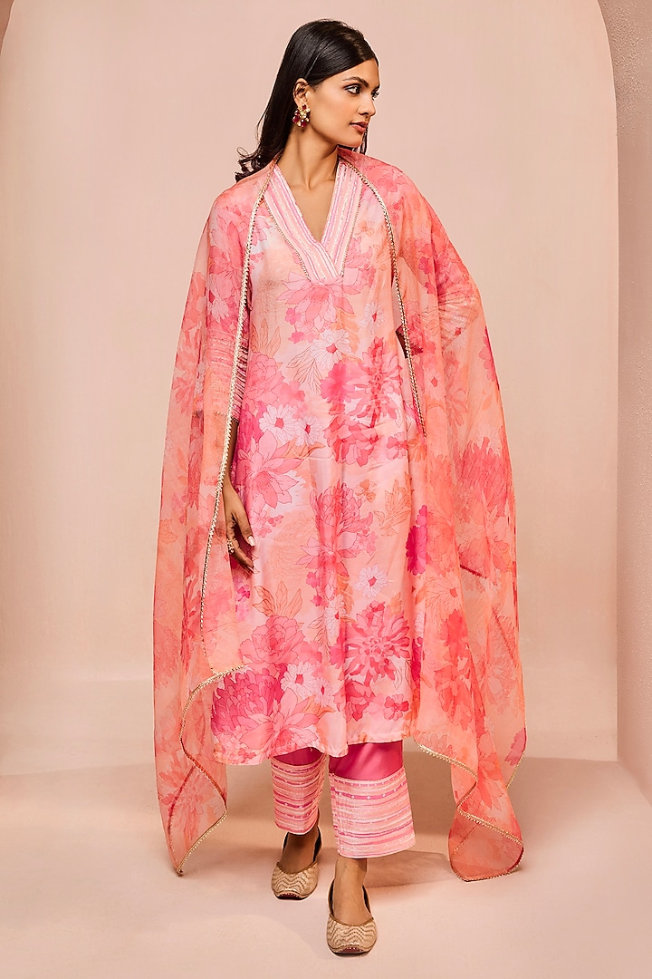 Pink Modal Viscose Floral Printed & Embroidered Kurta Set by DOHR INDIA at Pernia's Pop Up Shop