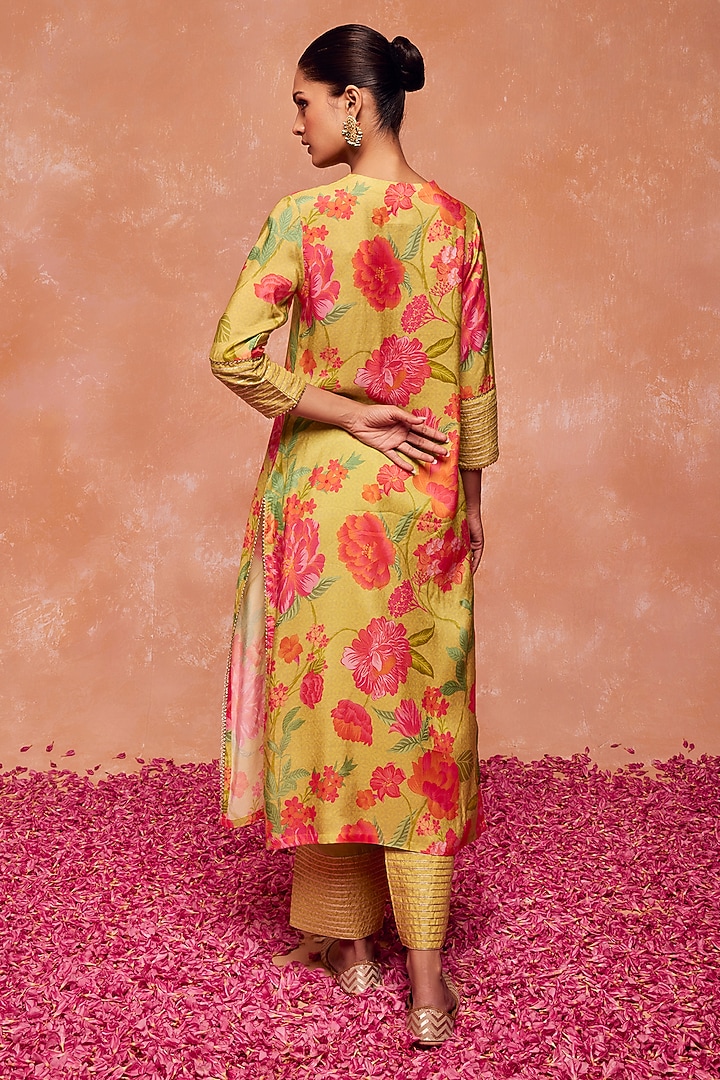 Green Modal Viscose Floral Printed & Embroidered Kurta Set by DOHR INDIA at Pernia's Pop Up Shop