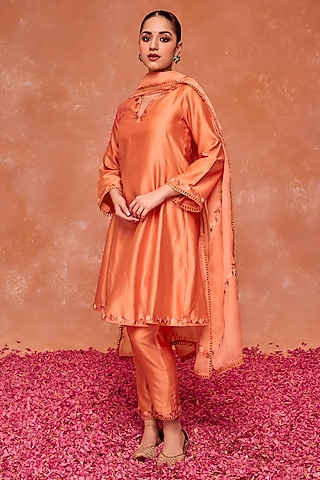 Peach Silk Chanderi Embroidered A-Line Kurta Set by DOHR INDIA