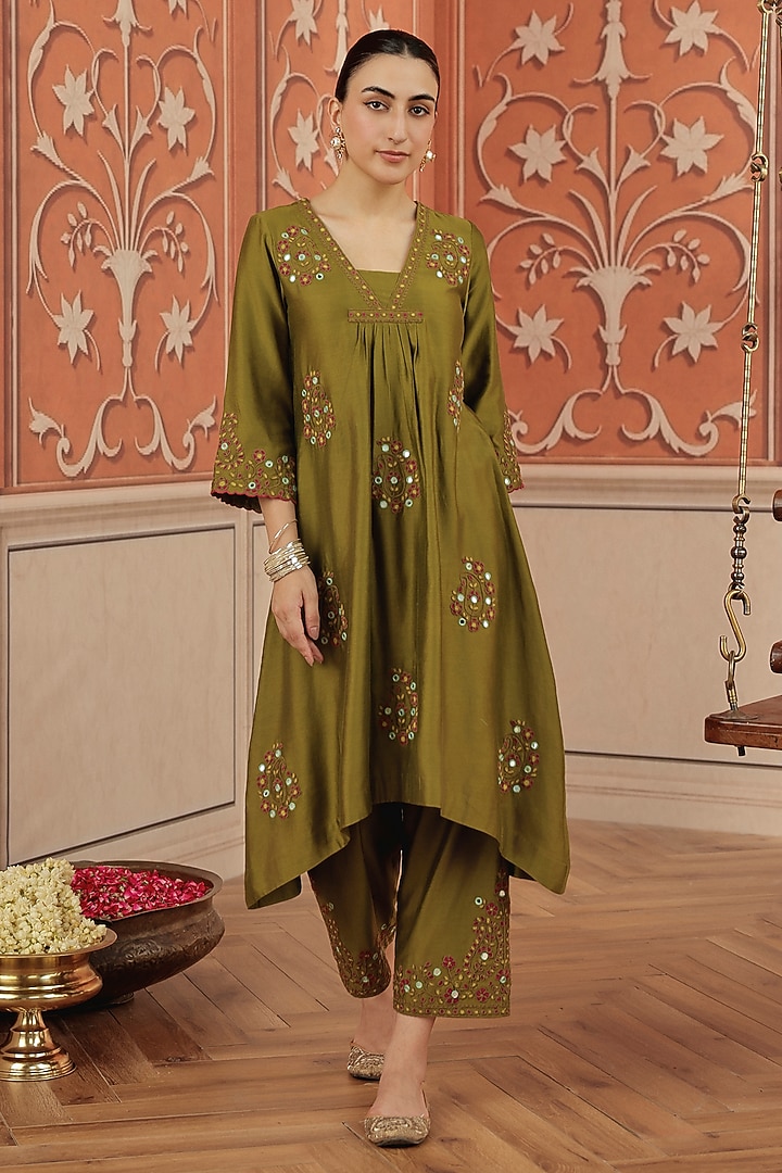 Olive Green Silk Chanderi Dori & Mirror Work Kurta Set by DOHR INDIA at Pernia's Pop Up Shop