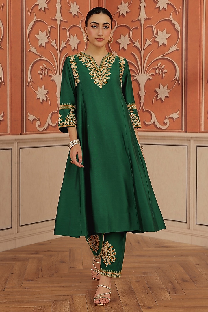 Emerald Green Silk Chanderi Dori & Mirror Work Kurta Set by DOHR INDIA at Pernia's Pop Up Shop