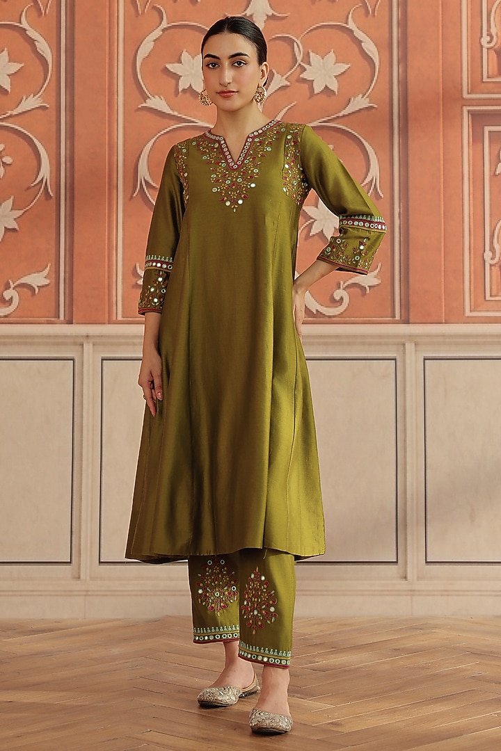 Olive Green Silk Chanderi Dori & Mirror Work Kurta Set by DOHR INDIA at Pernia's Pop Up Shop