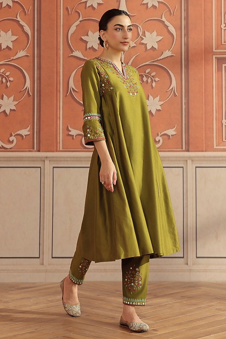 Olive Green Silk Chanderi Dori & Mirror Work Kurta Set by DOHR INDIA at Pernia's Pop Up Shop