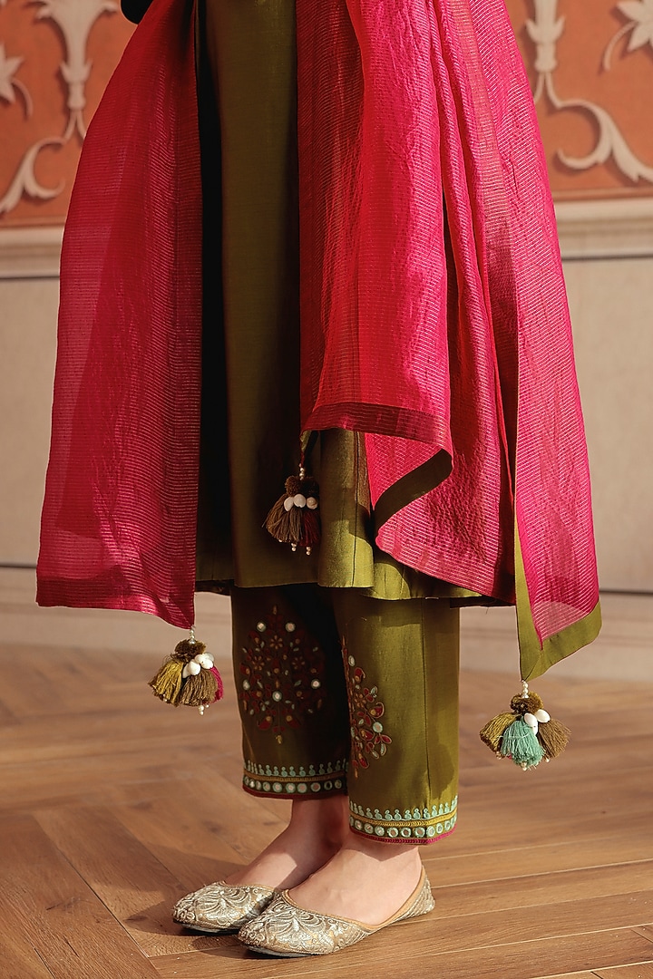 Olive Green Silk Chanderi Dori & Mirror Work Kurta Set by DOHR INDIA at Pernia's Pop Up Shop