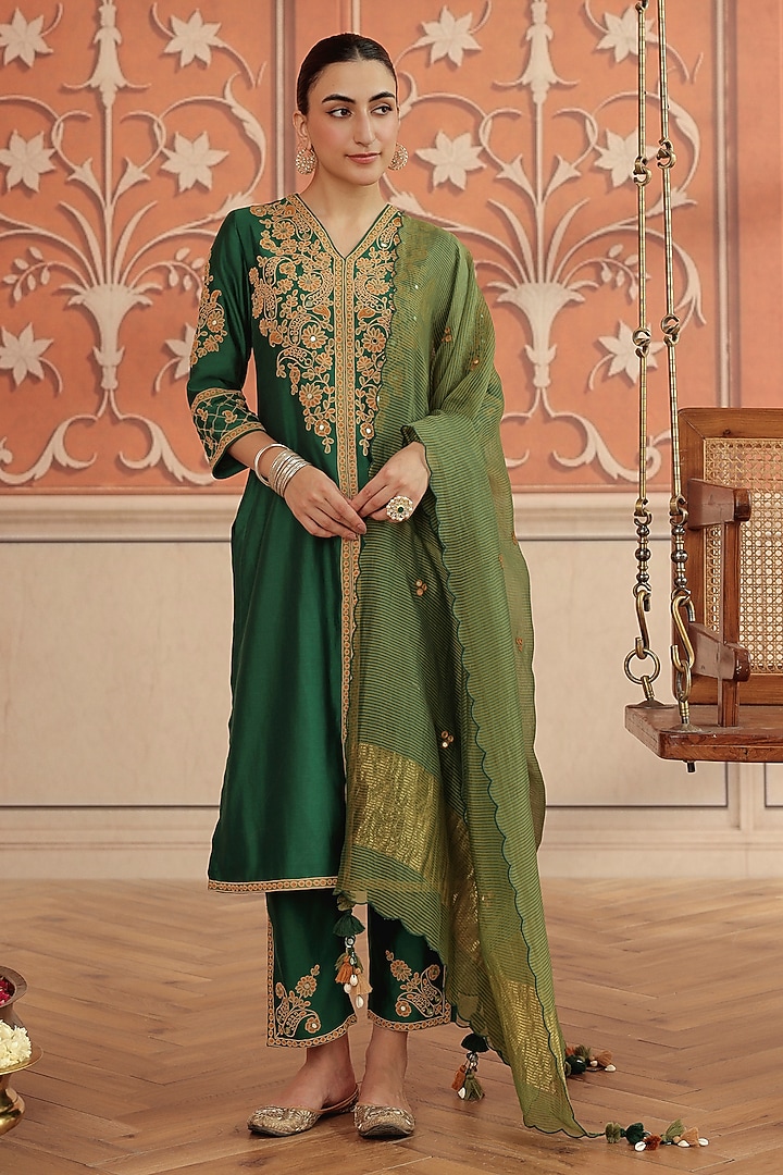 Emerald Green Silk Chanderi Dori & Mirror Work Kurta Set by DOHR INDIA at Pernia's Pop Up Shop