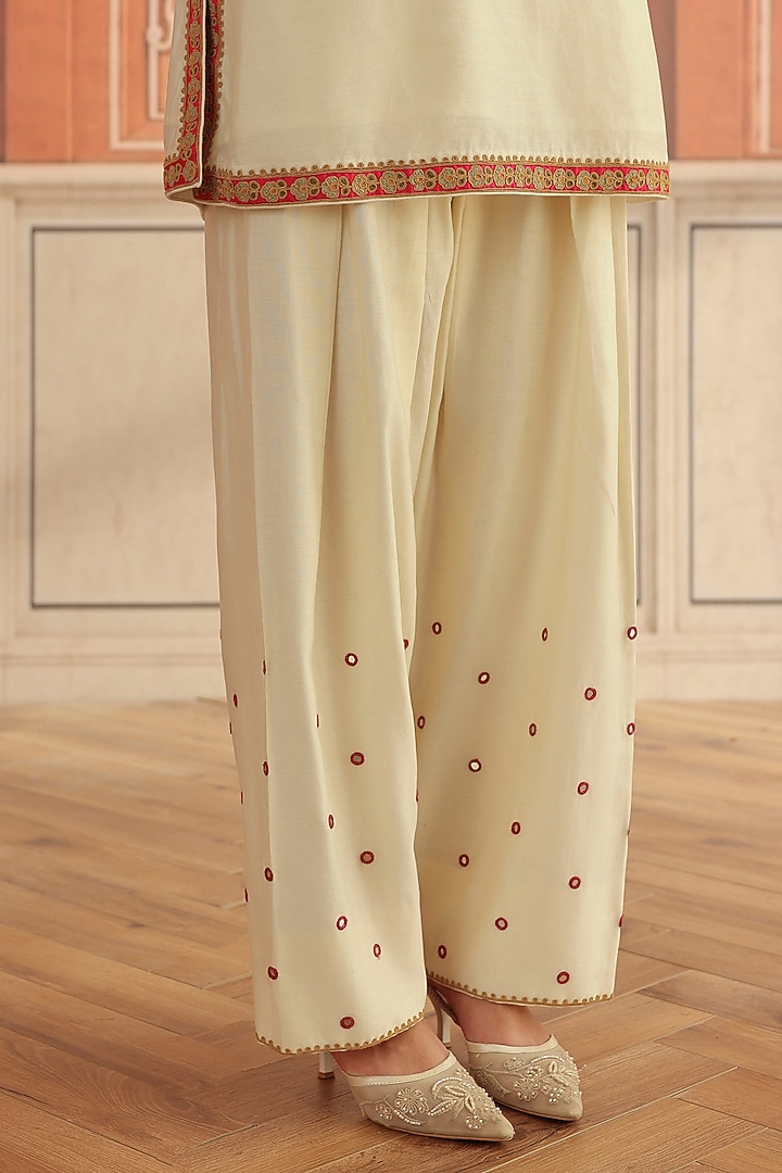 Ivory Silk Chanderi Dori & Mirror Work Short Kurta Set by DOHR INDIA at Pernia's Pop Up Shop
