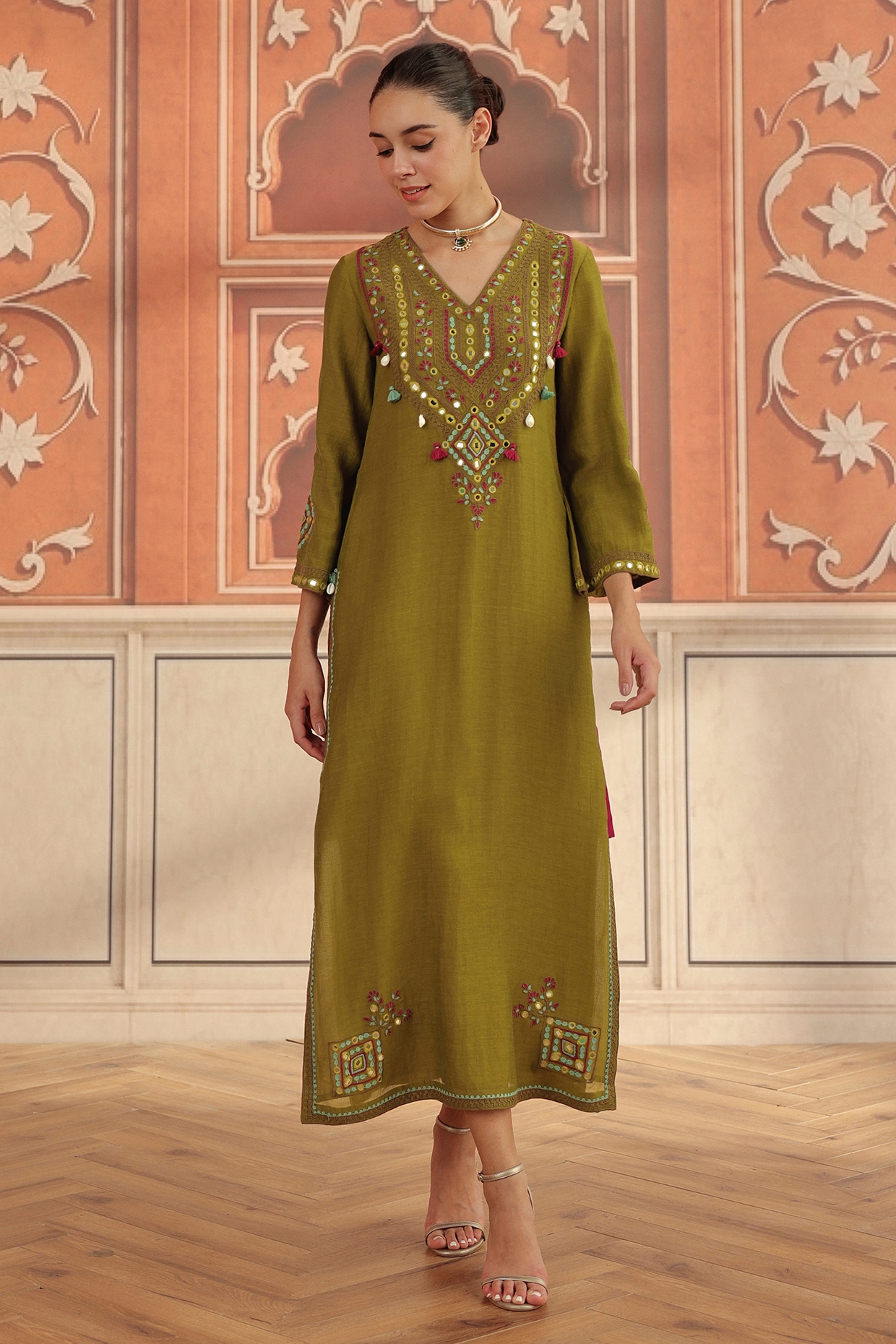DOHR INDIA Olive Green Mul Chanderi Dori & Mirror Hand Embroidered Kaftan