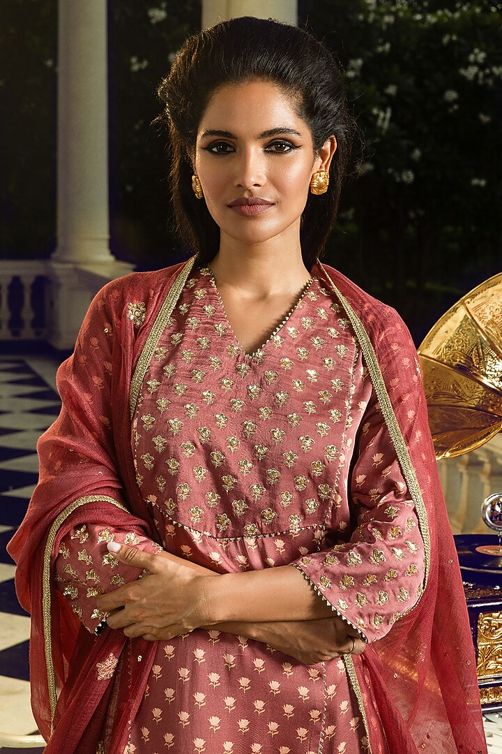 Maroon Modal Satin Zari Embroidered Kurta Set by DOHR INDIA at Pernia's Pop Up Shop