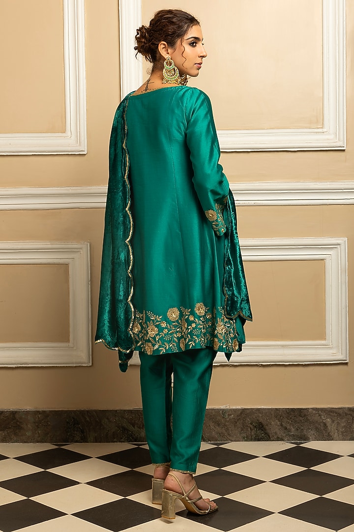 Green Silk Chanderi Embroidered A-Line Kurta Set by DOHR INDIA at Pernia's Pop Up Shop
