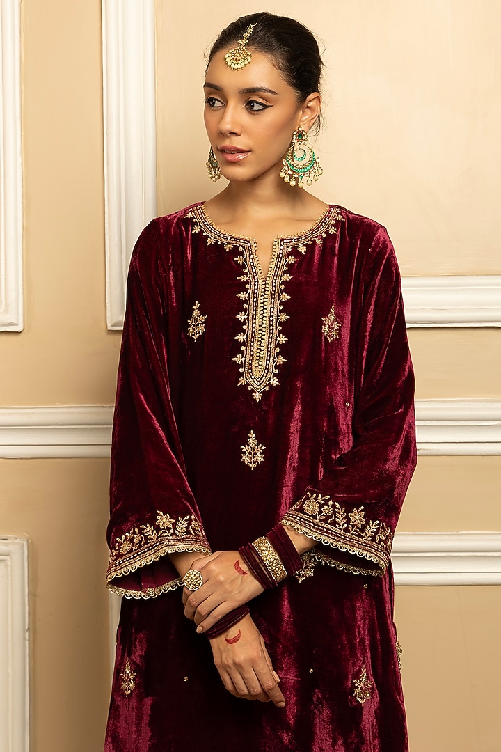 Plum Silk Velvet Sequins Embroidered High-Low Kurta Set by DOHR INDIA at Pernia's Pop Up Shop