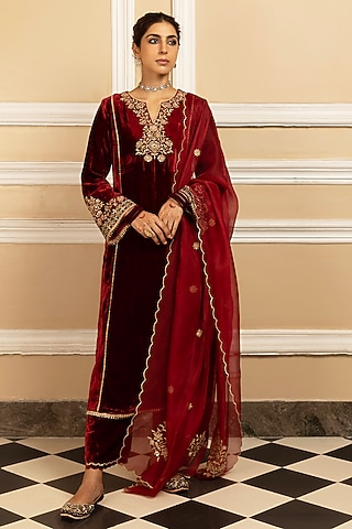 Red Silk Velvet Sequins Embroidered Kurta Set by DOHR INDIA