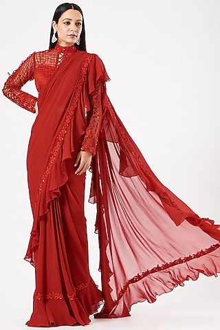 Red Embroidered Pre-Draped Saree Set by Dolly Nagpal