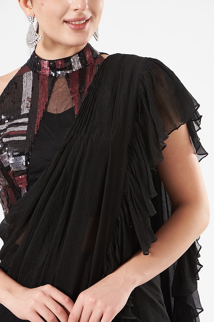 Black Pre-Draped Ruffled Party Wear Saree Set by Dolly Nagpal at Pernia's Pop Up Shop