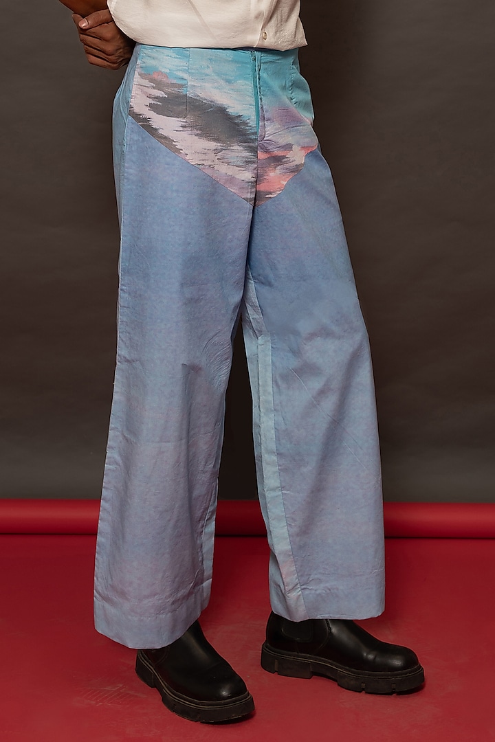 Blue Cotton Poplin Printed Pants by DO/NO