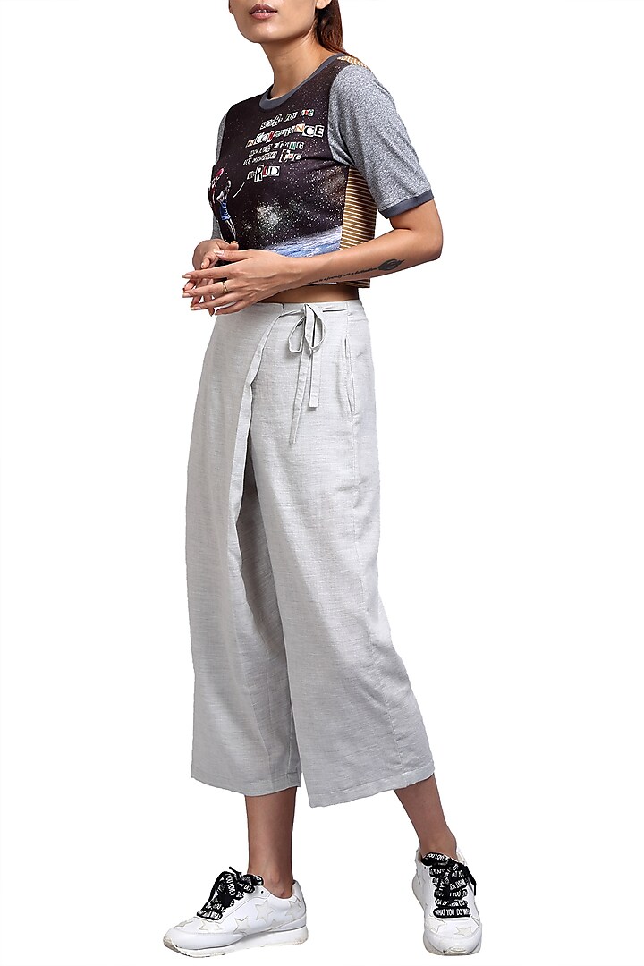 Grey Overlap Trouser Pants With Belt by Doodlage