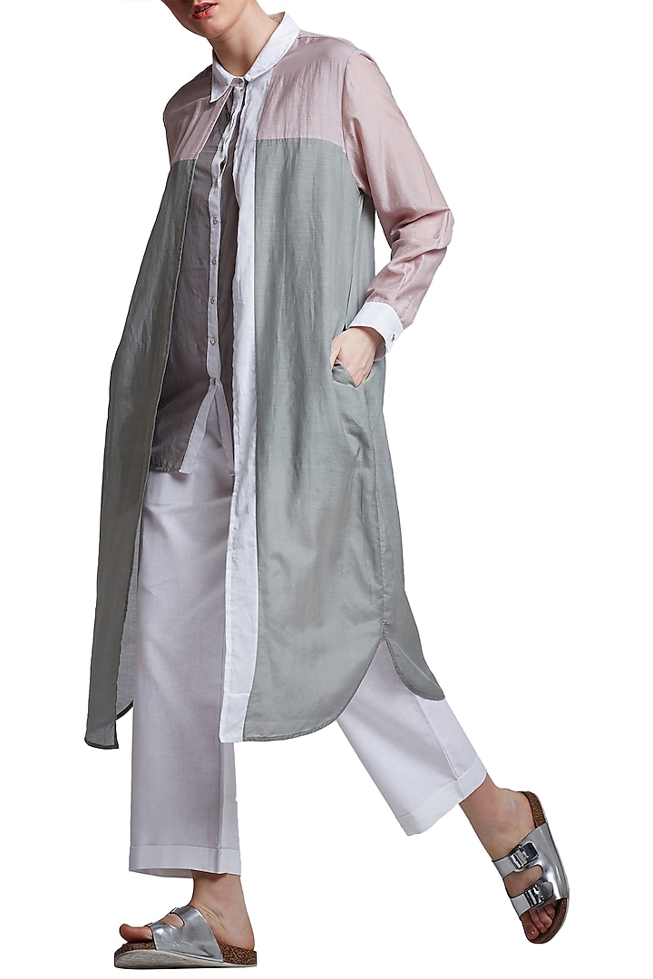 Grey Layered Tunic by Doodlage