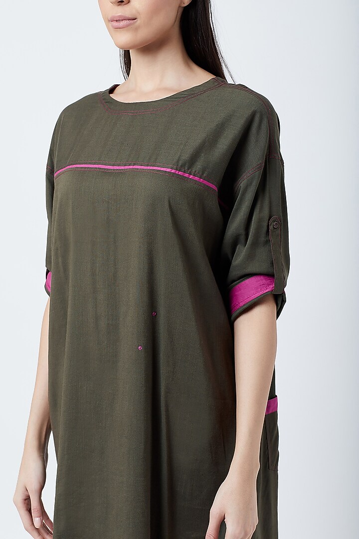 Olive Green Tunic With Back Pockets by Doodlage at Pernia's Pop Up Shop