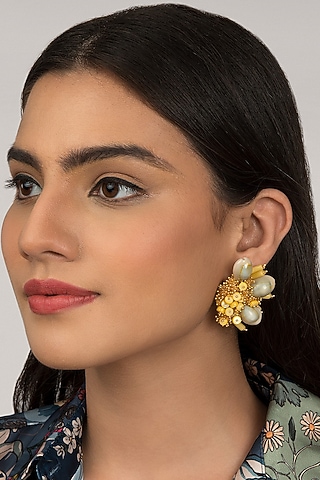 Beige Shell Handcrafted Stud Earrings by House of D'oro